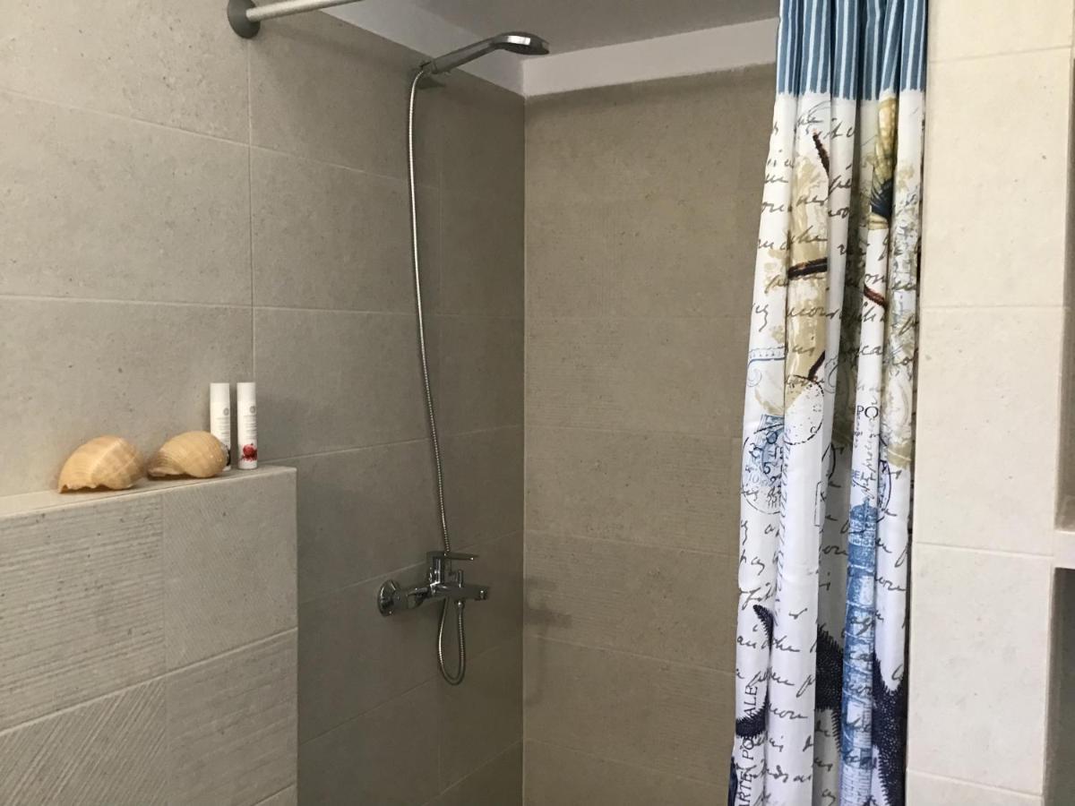 Albatross Holiday Apartments Ayios Sostis Dış mekan fotoğraf