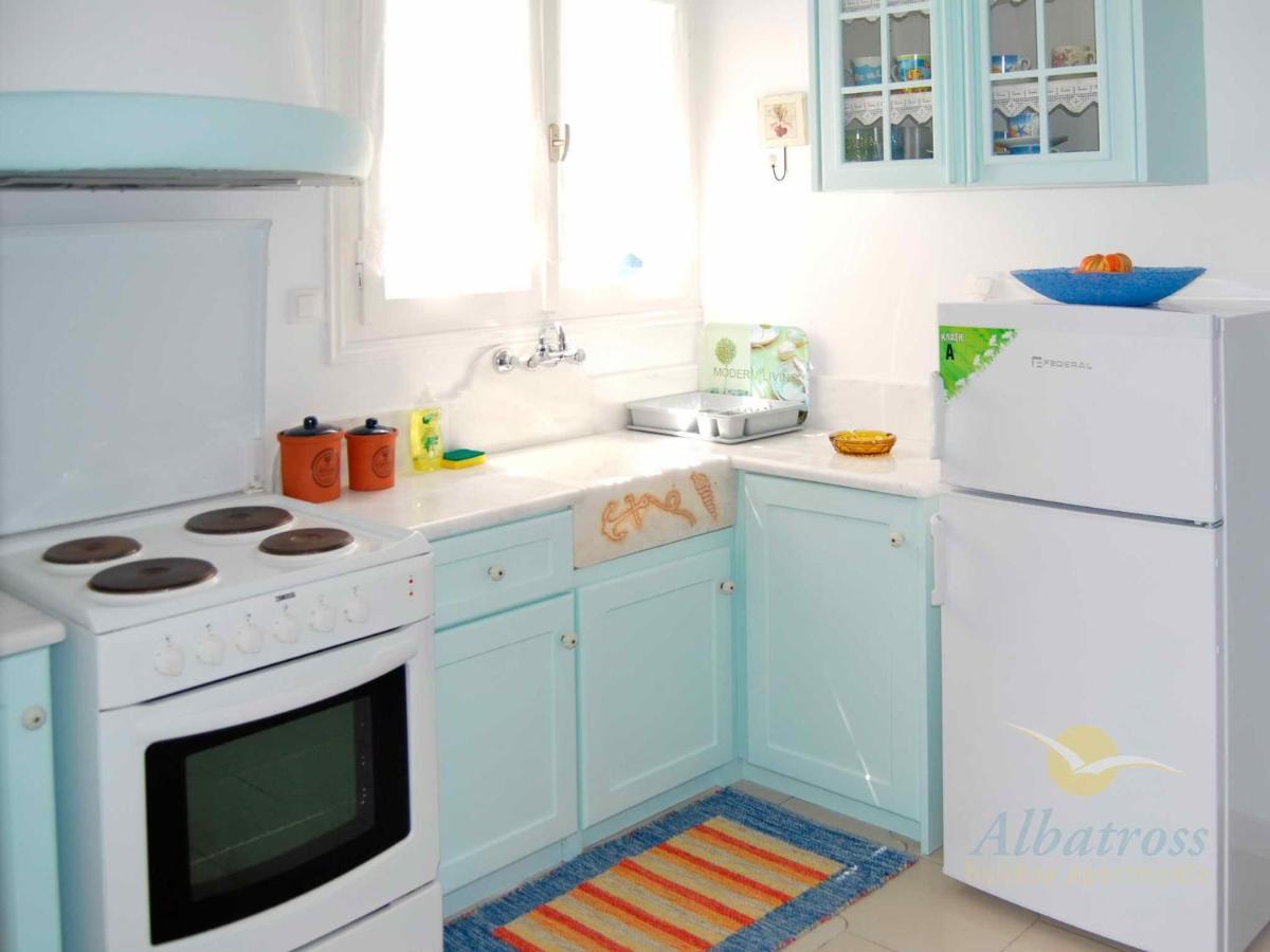 Albatross Holiday Apartments Ayios Sostis Dış mekan fotoğraf